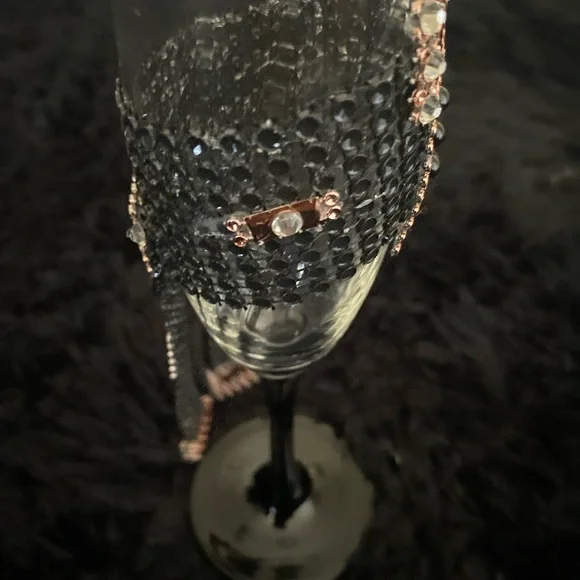 Black and Rose Gold Bling Wine Glass Set, His and Hers Elegant Wine Glasses - Picture 9 of 17